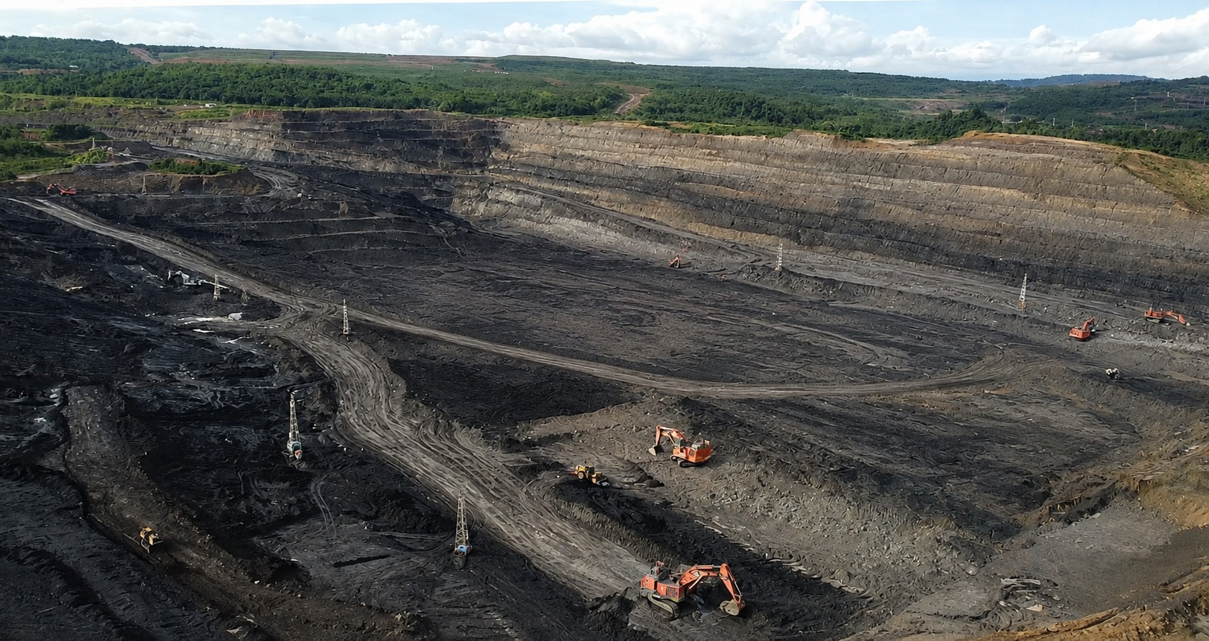 Panorama Area Tambang Terbuka (Open Pit)